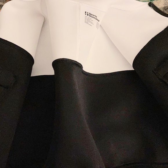 (6) - Sport Illustrated Oversized Cropped 90s Dolman Scuba Bomber Jacket Coat … - Picture 10 of 13